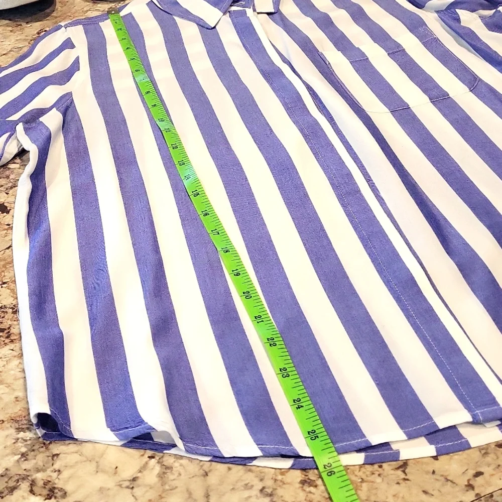 Rails Hayden adelaide stripe button down shirt sz M blue & white striped - Picture 11 of 11